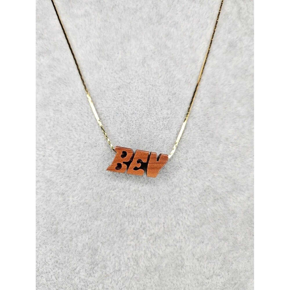 VTG 70s 80s BEV Nameplate Necklace Gold Herringbone Chain Wooden Name Block 18"